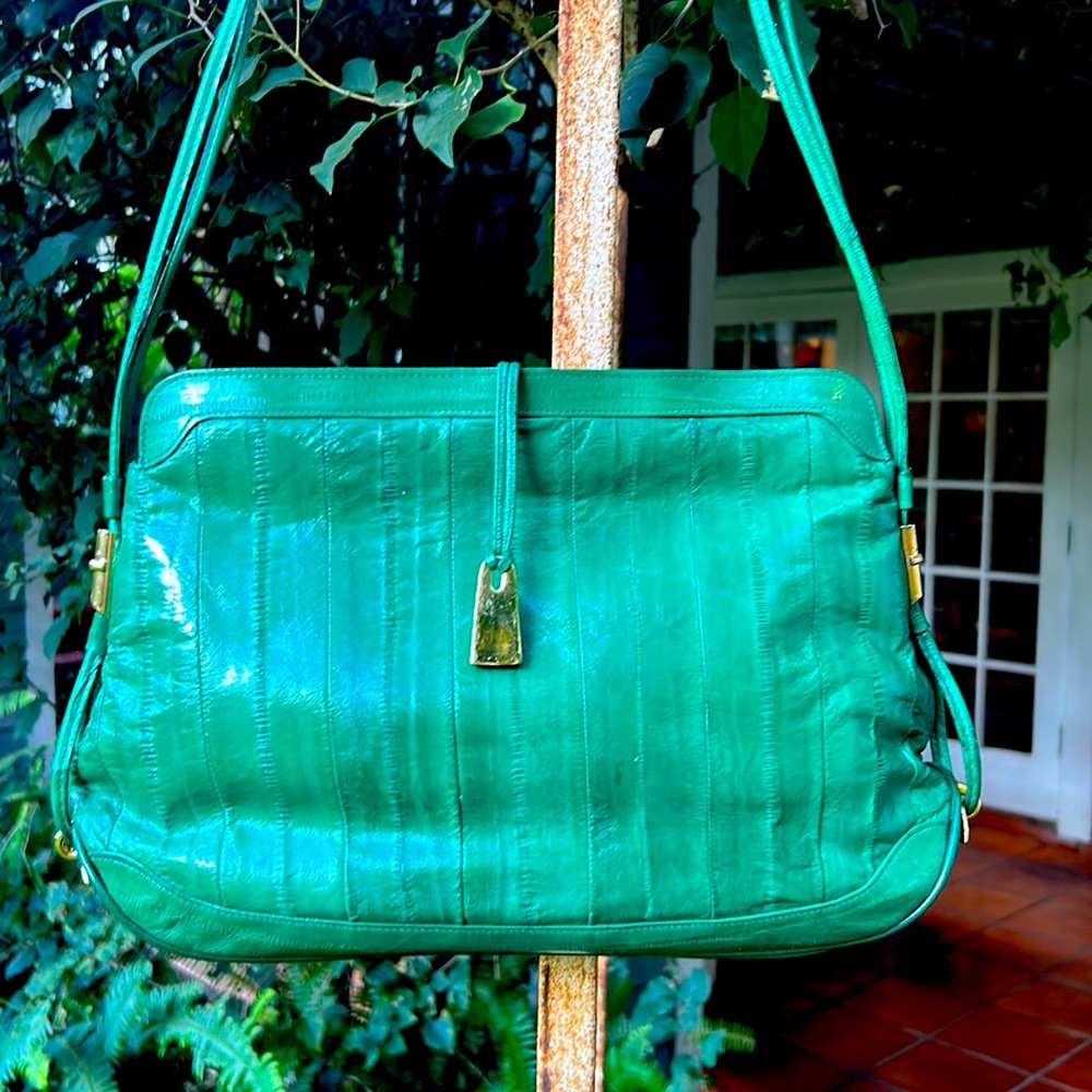 Genuine Eel skin green shoulder bag, made in Korea